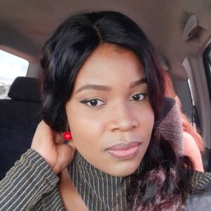 Laura - Jewels of Faith Laura - a testifier of the impact Jewels of Faith